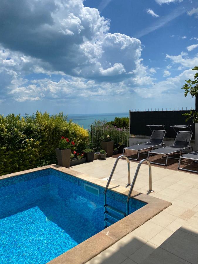 Sea Sunrise Vila Baltschik Exterior foto